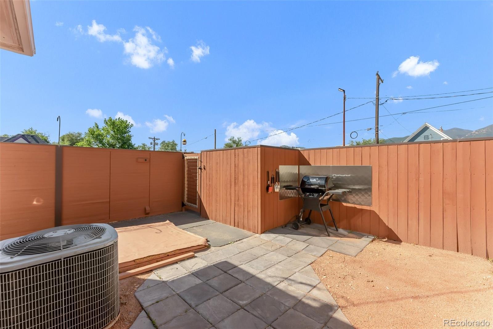 MLS Image #21 for 2323 w pikes peak avenue,colorado springs, Colorado