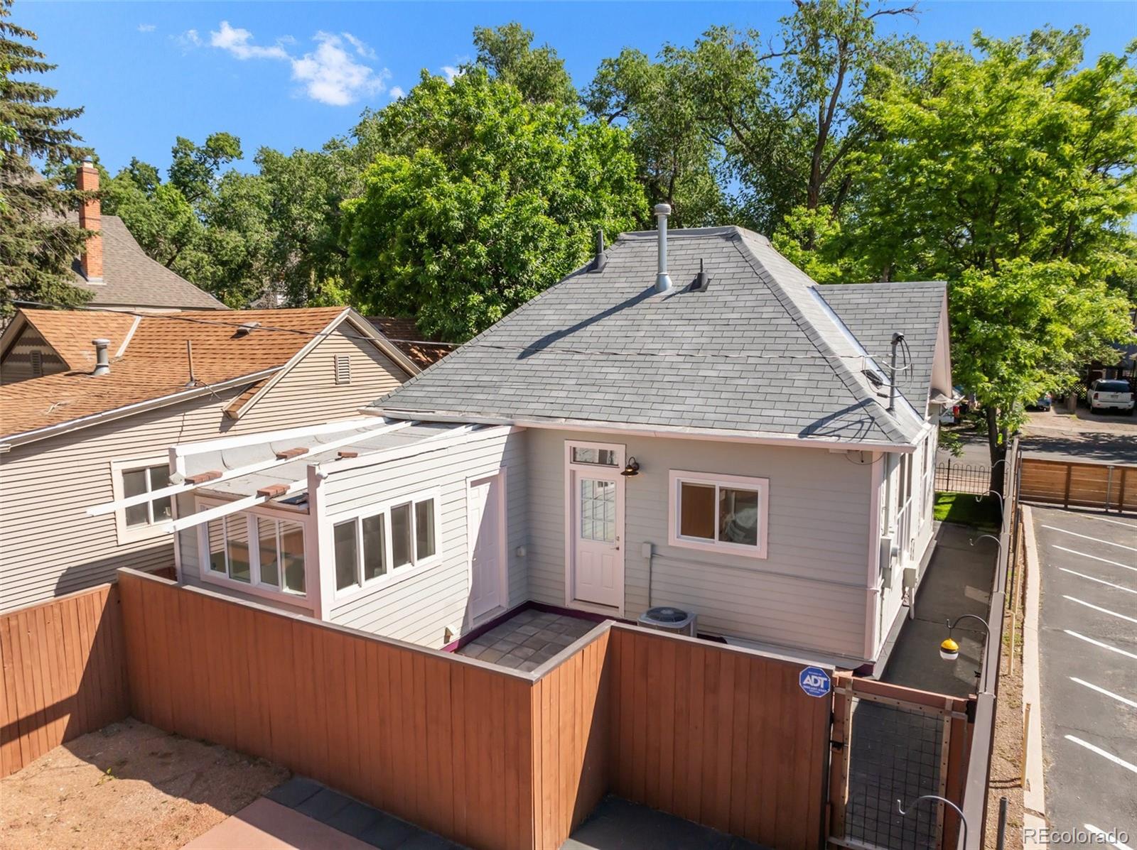 MLS Image #28 for 2323 w pikes peak avenue,colorado springs, Colorado