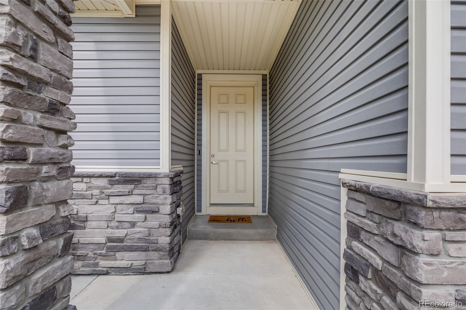 MLS Image #4 for 5280  genoa street,denver, Colorado