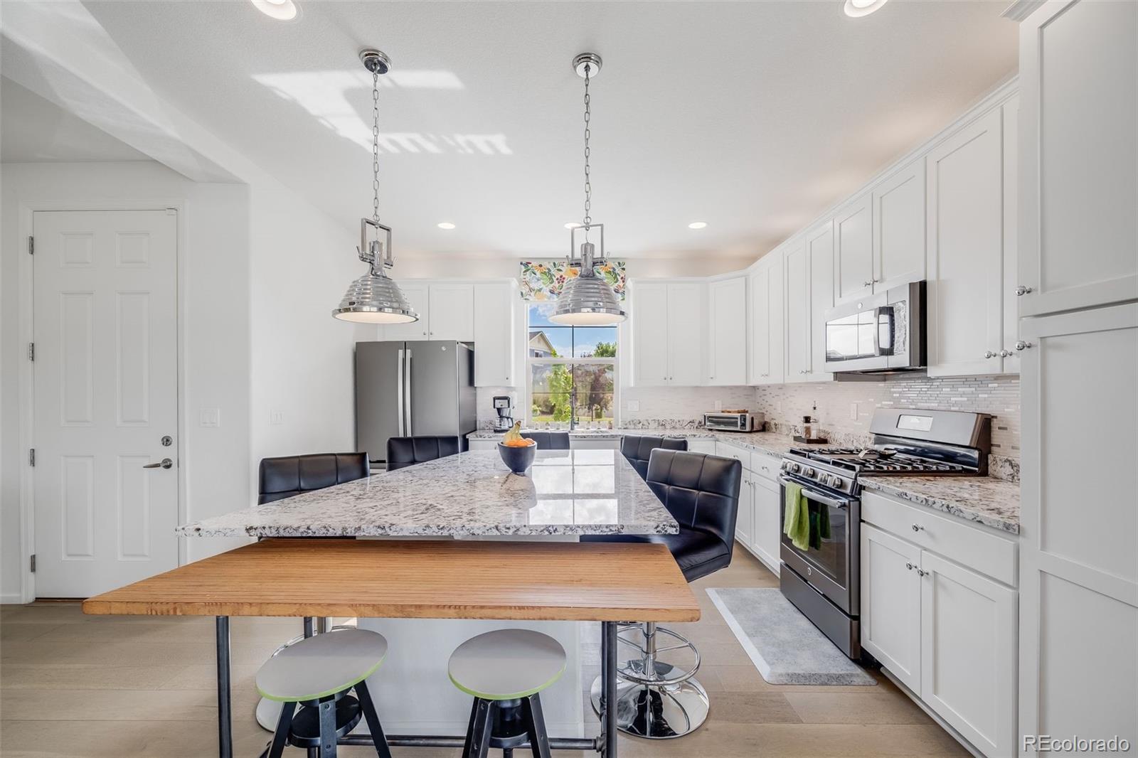 MLS Image #9 for 5280  genoa street,denver, Colorado