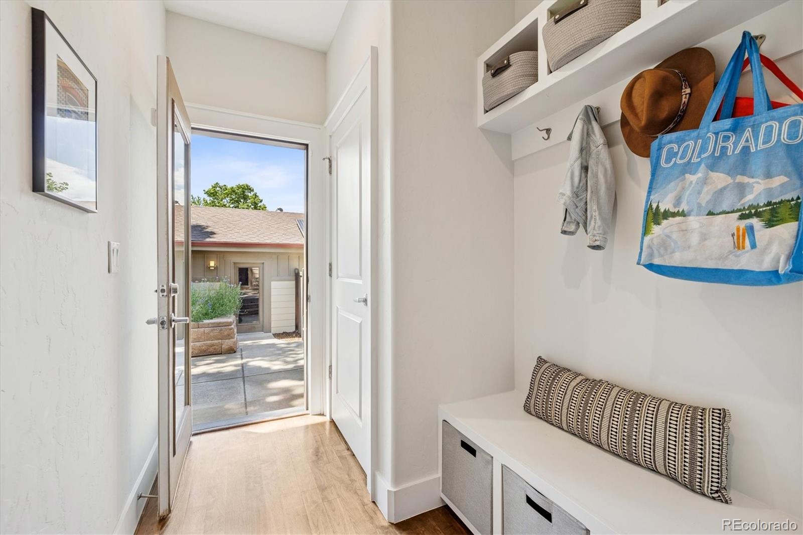 MLS Image #18 for 1703 s grant street,denver, Colorado