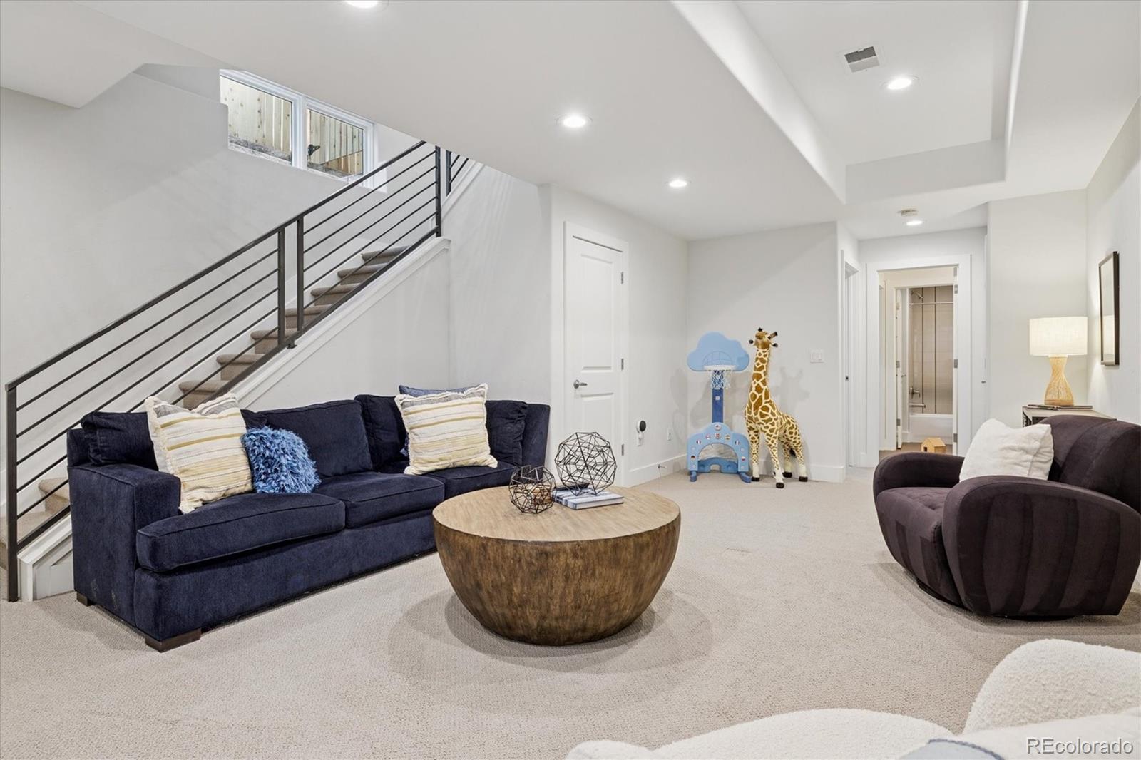 MLS Image #34 for 1703 s grant street,denver, Colorado