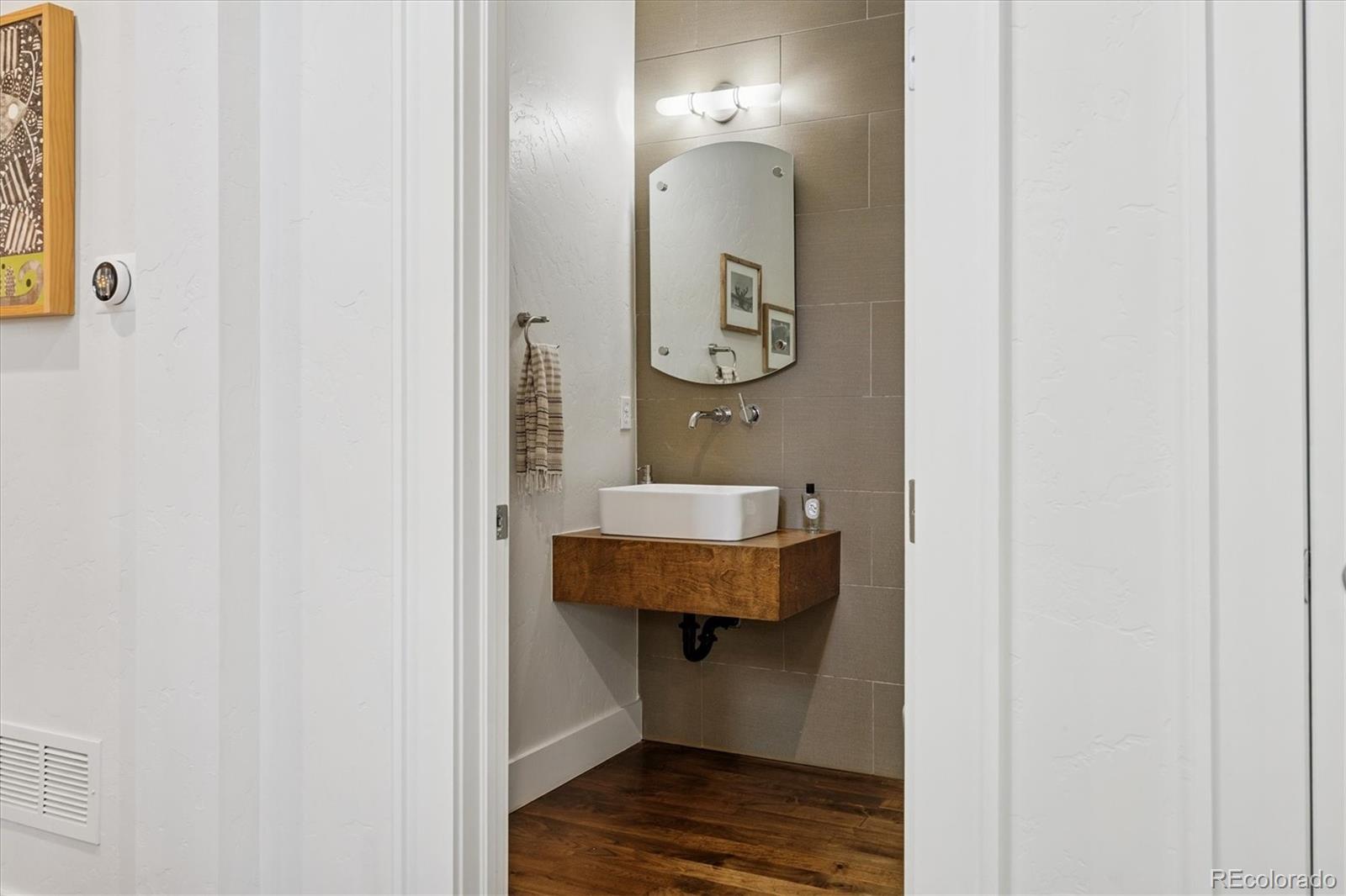 MLS Image #7 for 1703 s grant street,denver, Colorado