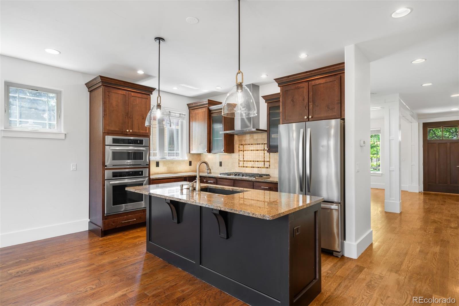 MLS Image #4 for 1934 s sherman street,denver, Colorado