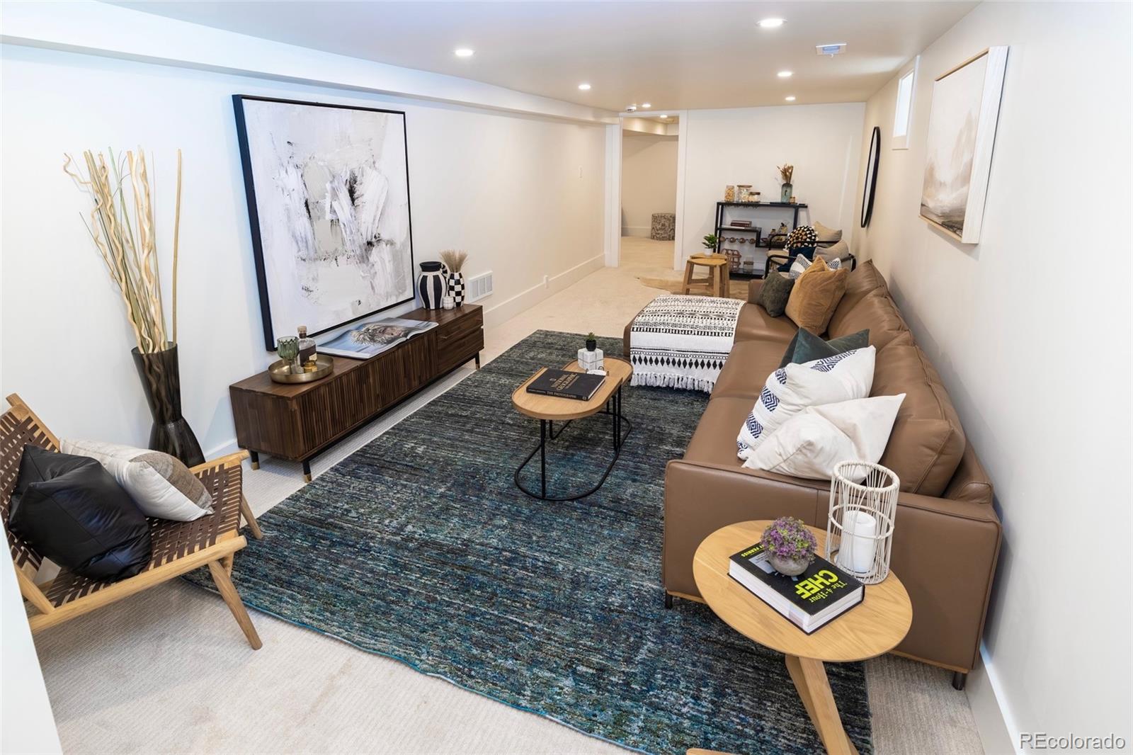 MLS Image #34 for 875 s high street,denver, Colorado