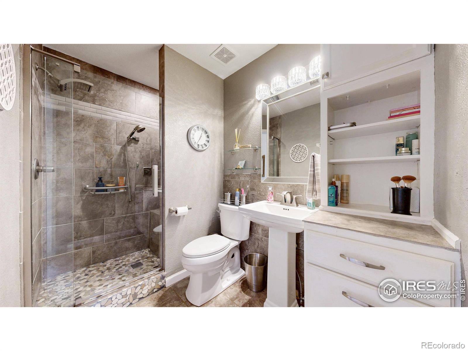 MLS Image #16 for 2705  abarr drive,loveland, Colorado