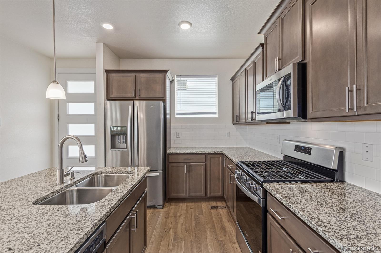 MLS Image #8 for 21821 e 7th avenue,aurora, Colorado