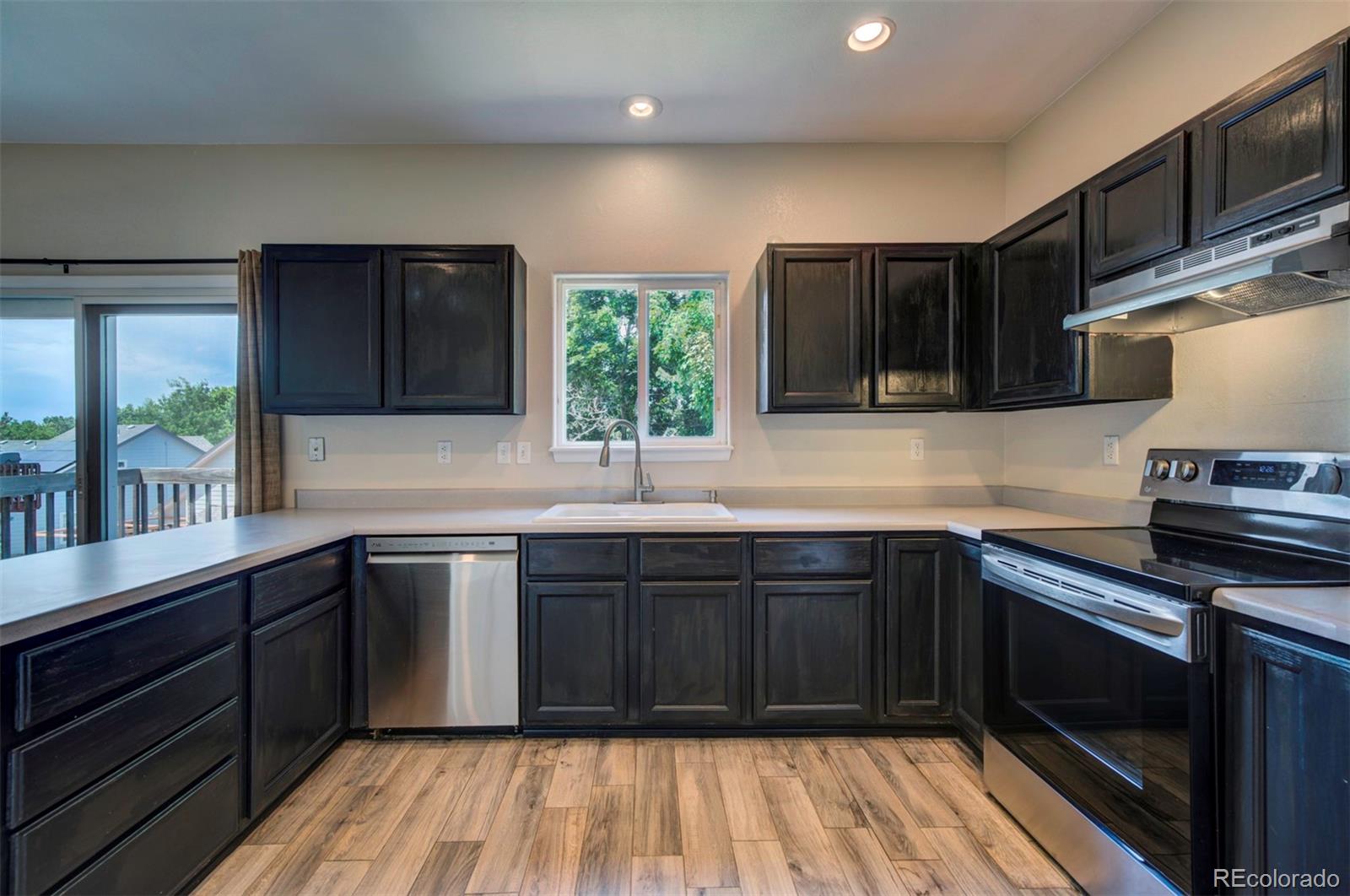 MLS Image #14 for 12535 s beaver creek way,parker, Colorado