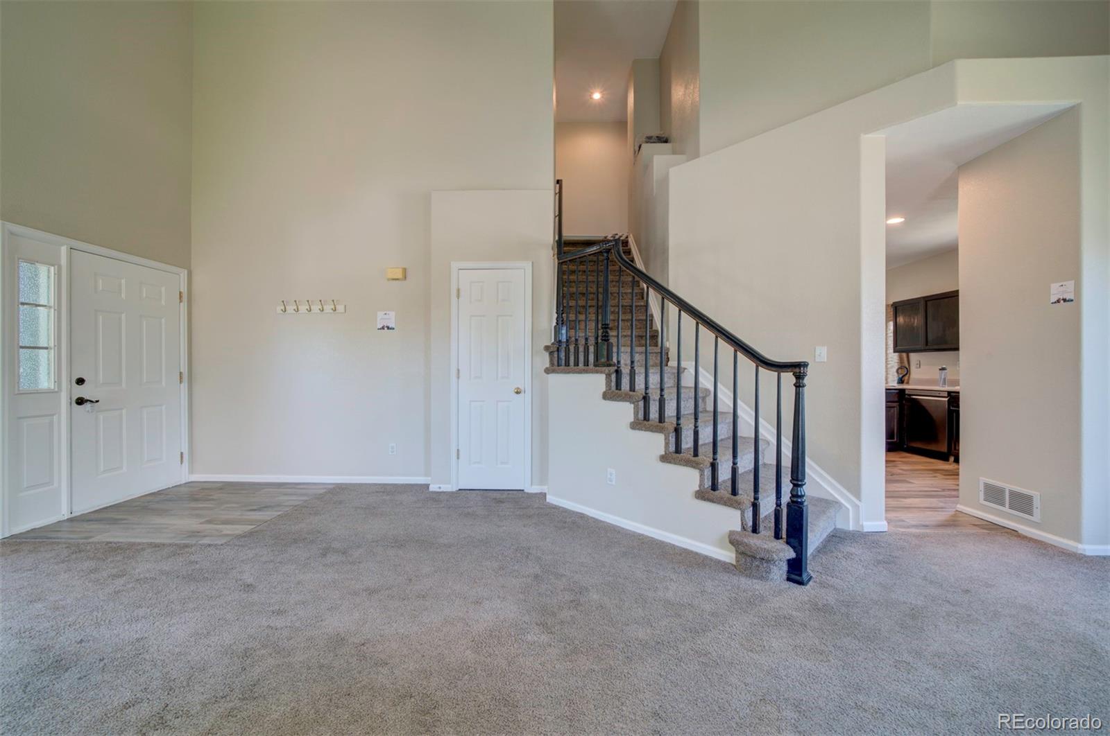 MLS Image #6 for 12535 s beaver creek way,parker, Colorado