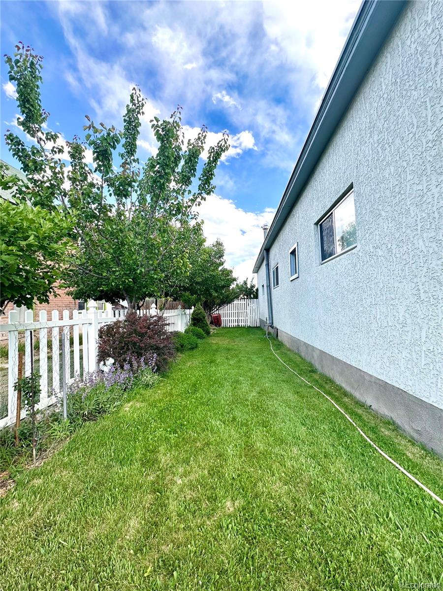MLS Image #2 for 647  d street,salida, Colorado
