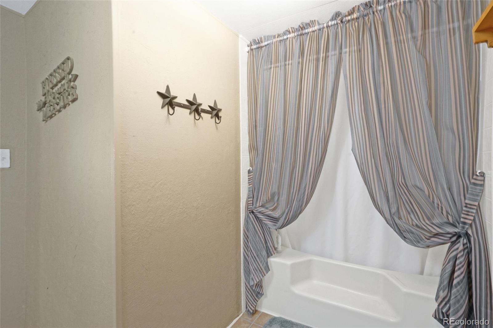 MLS Image #22 for 204  walnut street,la veta, Colorado