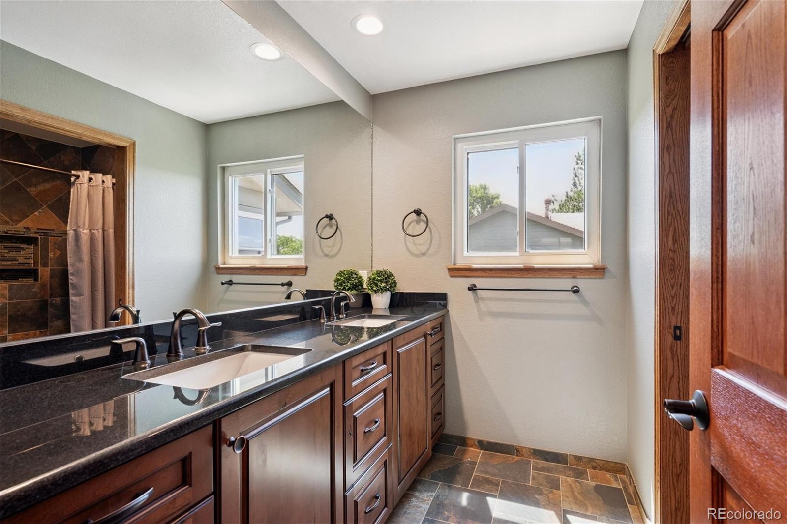 MLS Image #31 for 984  shadow mountain drive,highlands ranch, Colorado