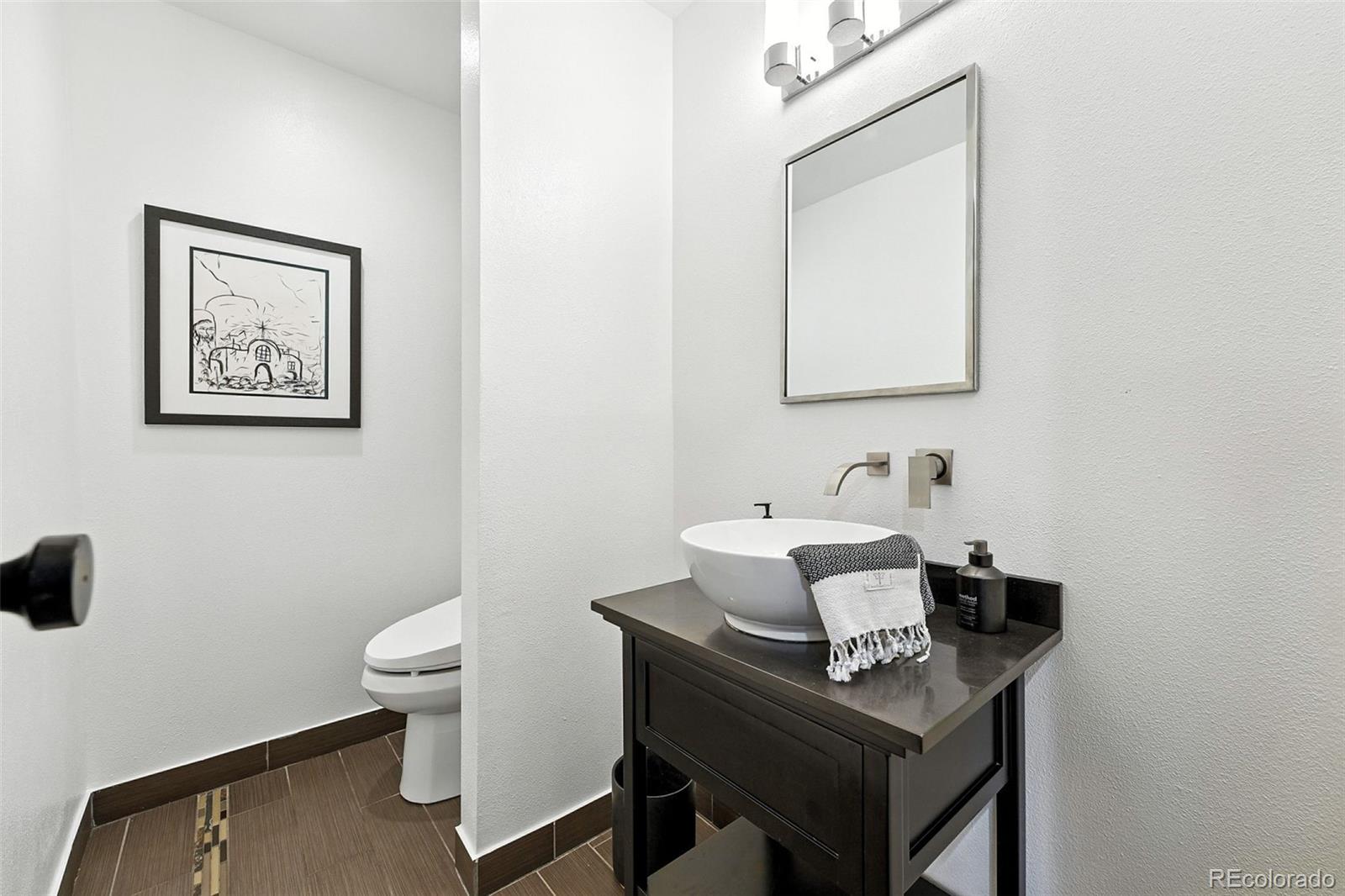 MLS Image #15 for 960 n pennsylvania street 6,denver, Colorado