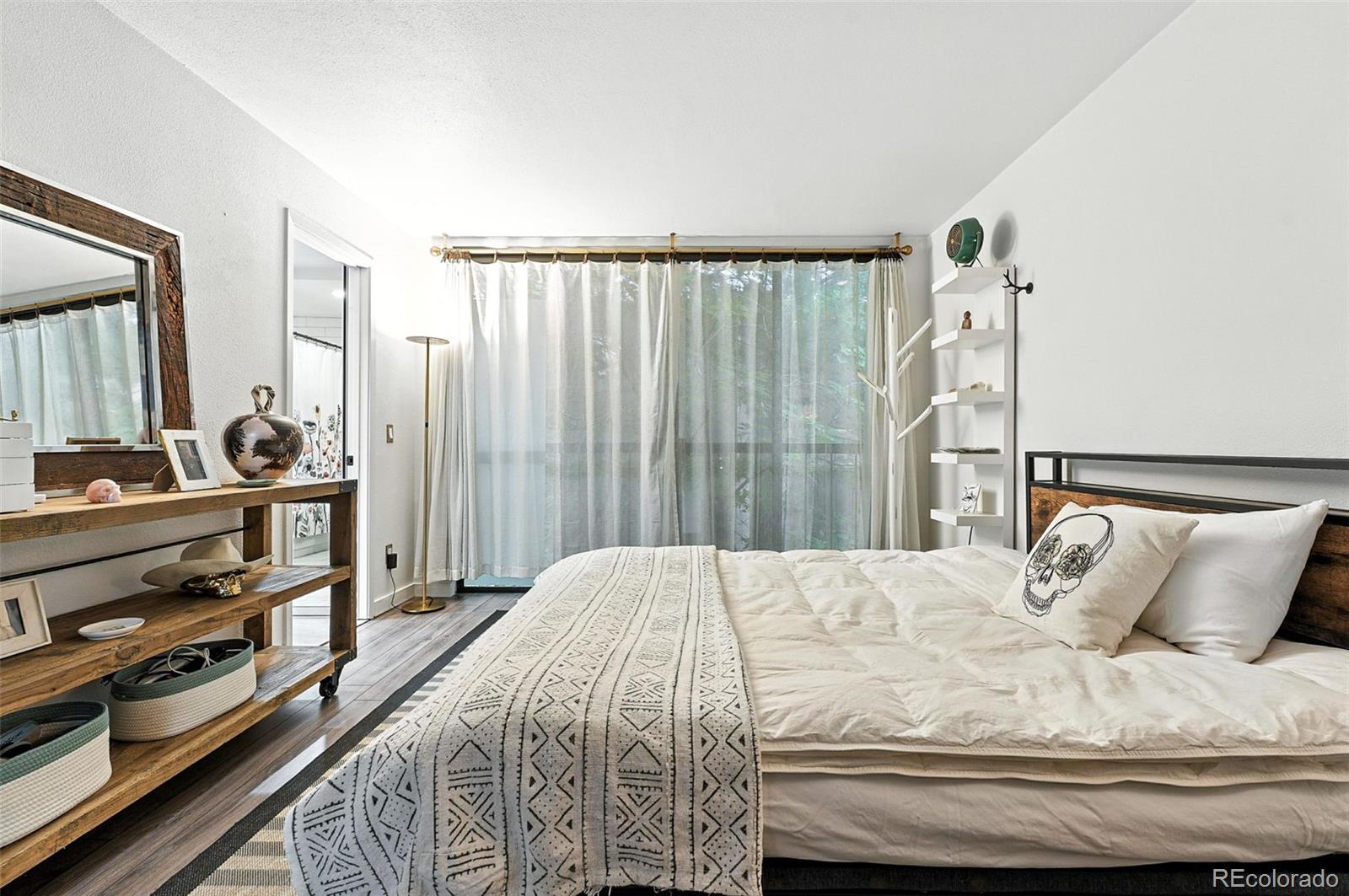 MLS Image #17 for 960 n pennsylvania street 6,denver, Colorado