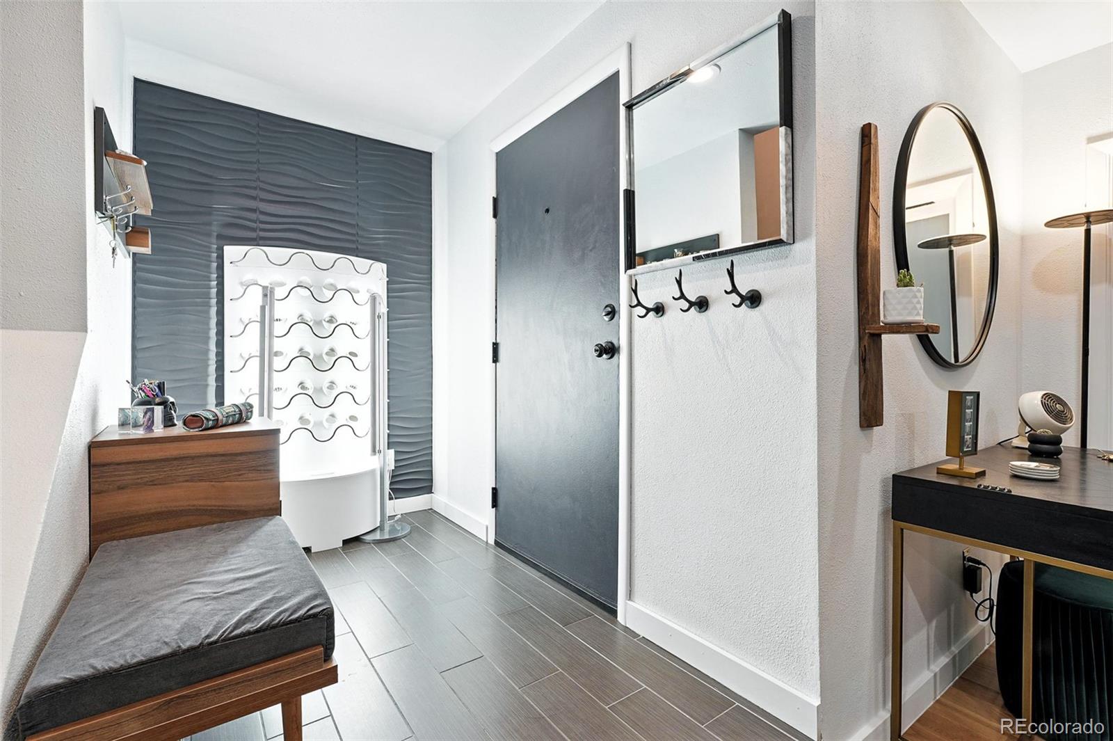 MLS Image #4 for 960 n pennsylvania street 6,denver, Colorado