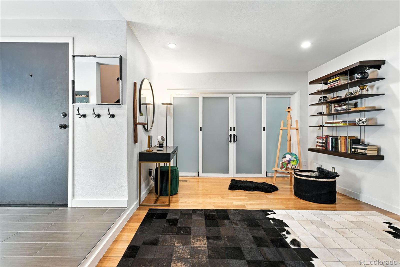 MLS Image #9 for 960 n pennsylvania street 6,denver, Colorado