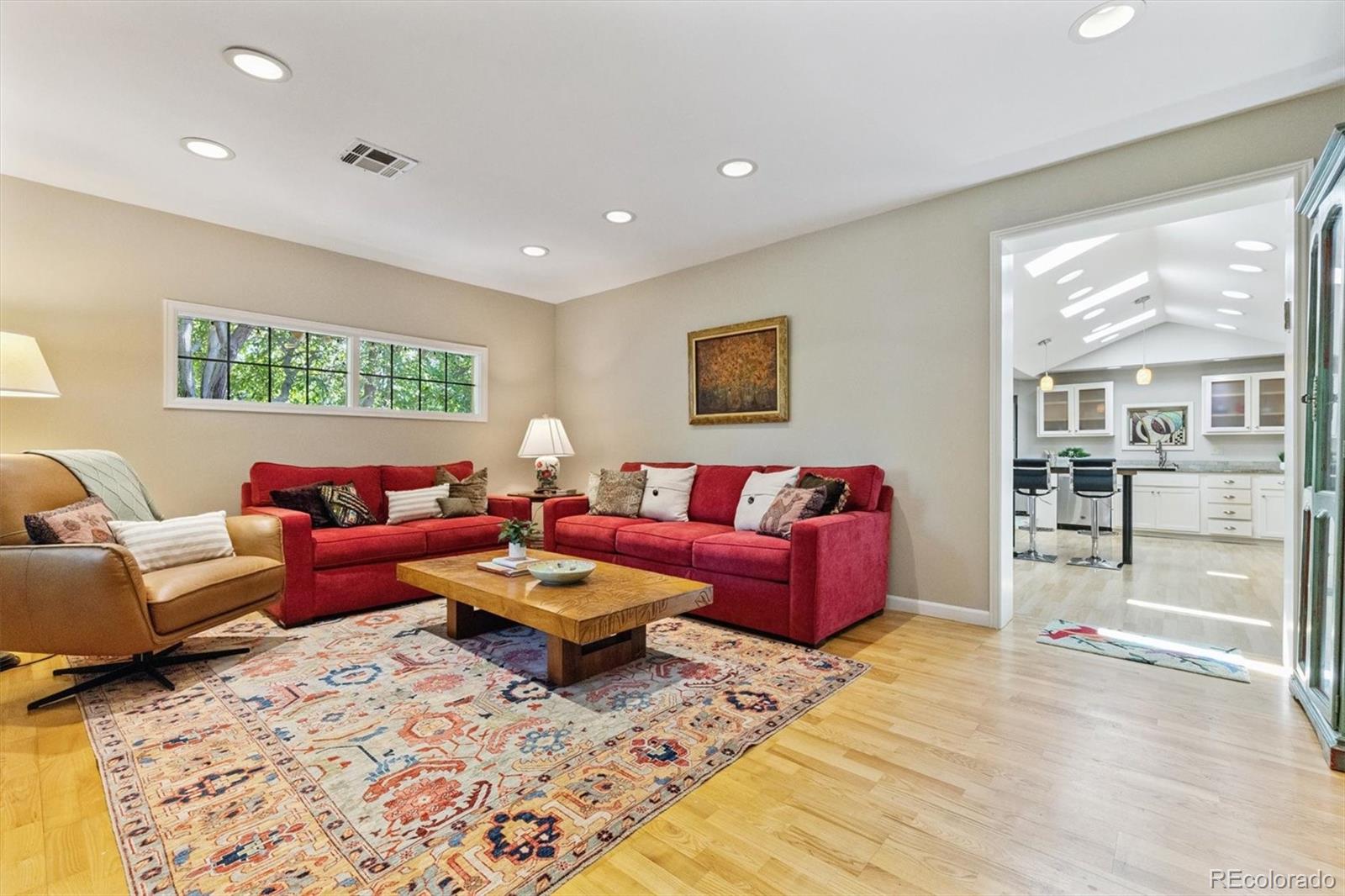 MLS Image #11 for 901 s leyden street,denver, Colorado
