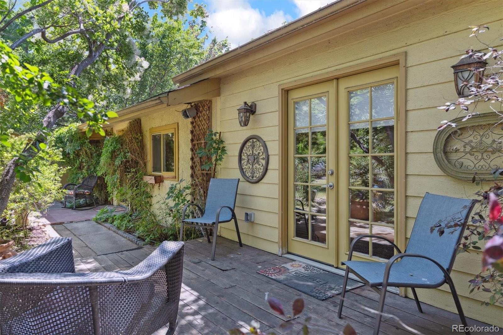 MLS Image #23 for 901 s leyden street,denver, Colorado
