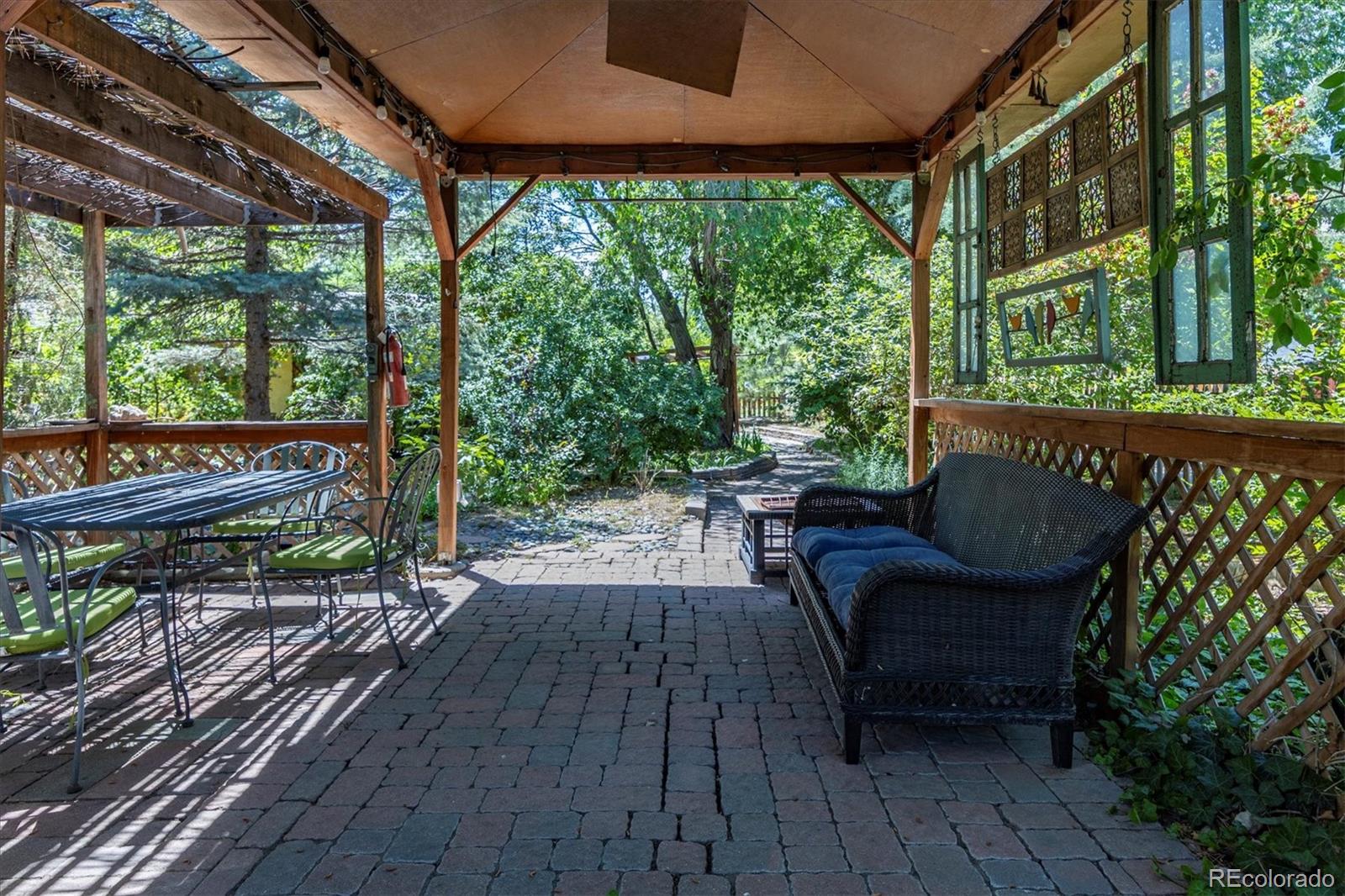 MLS Image #31 for 901 s leyden street,denver, Colorado