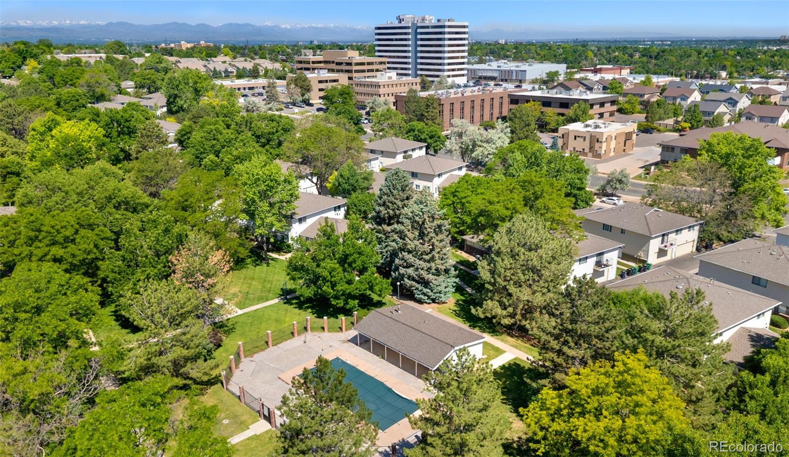 MLS Image #14 for 9255 e lehigh avenue 208,denver, Colorado