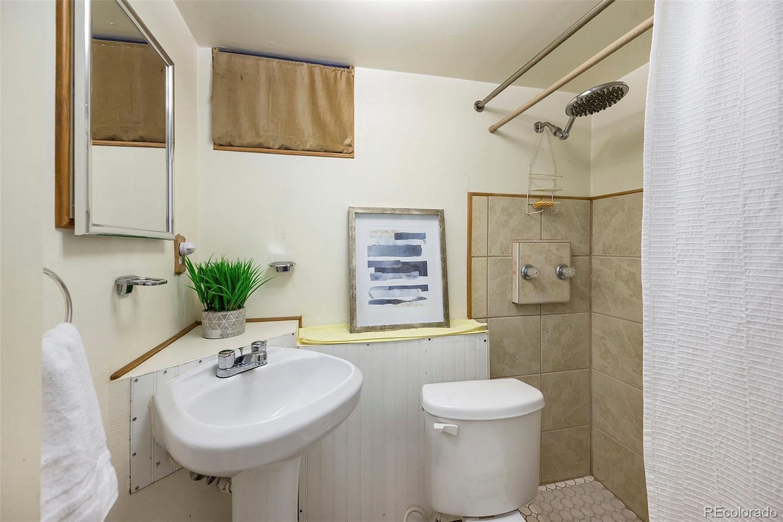 MLS Image #4 for 11940 w independence avenue,lakewood, Colorado