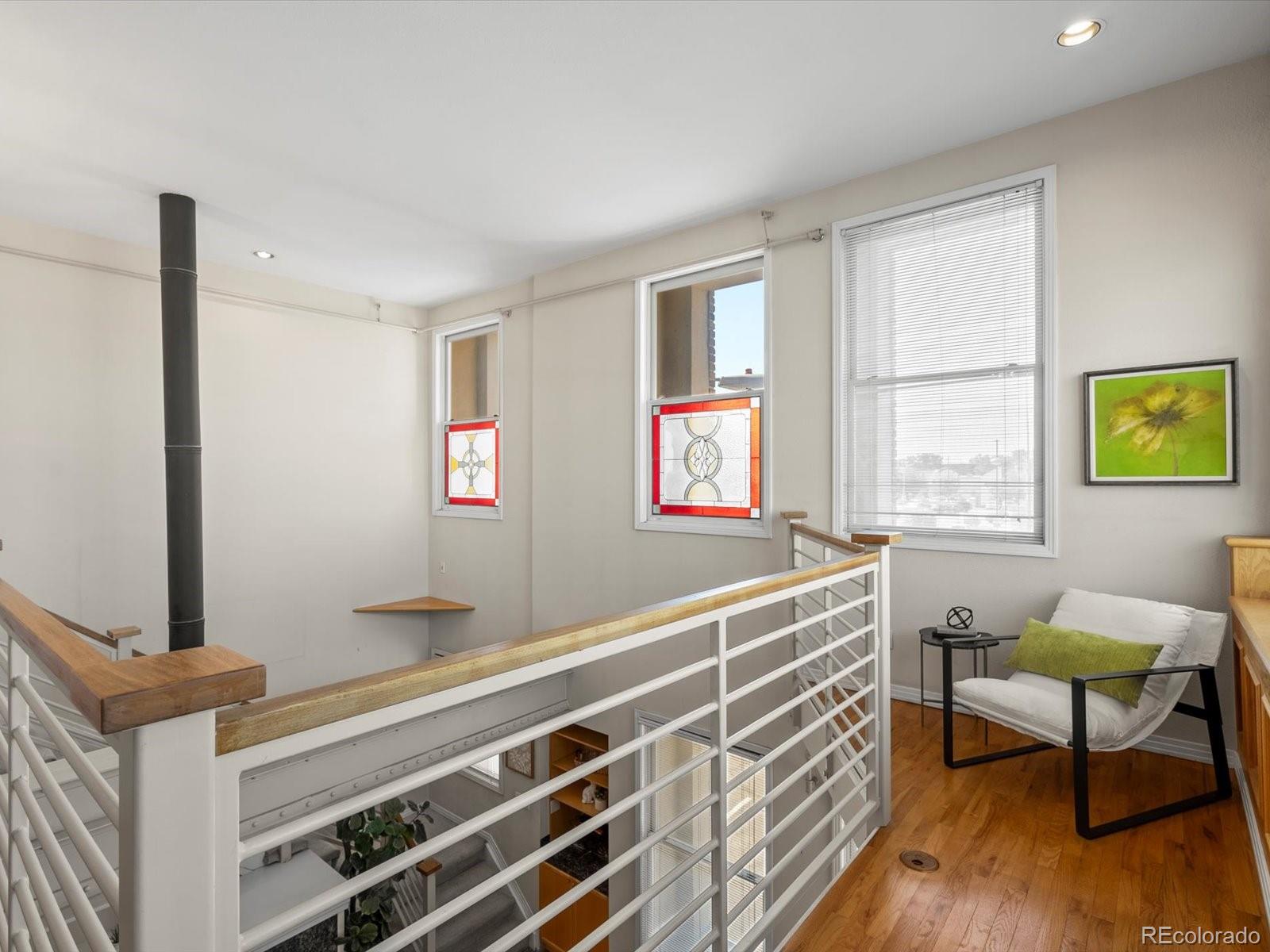 MLS Image #17 for 225 n lincoln street,denver, Colorado