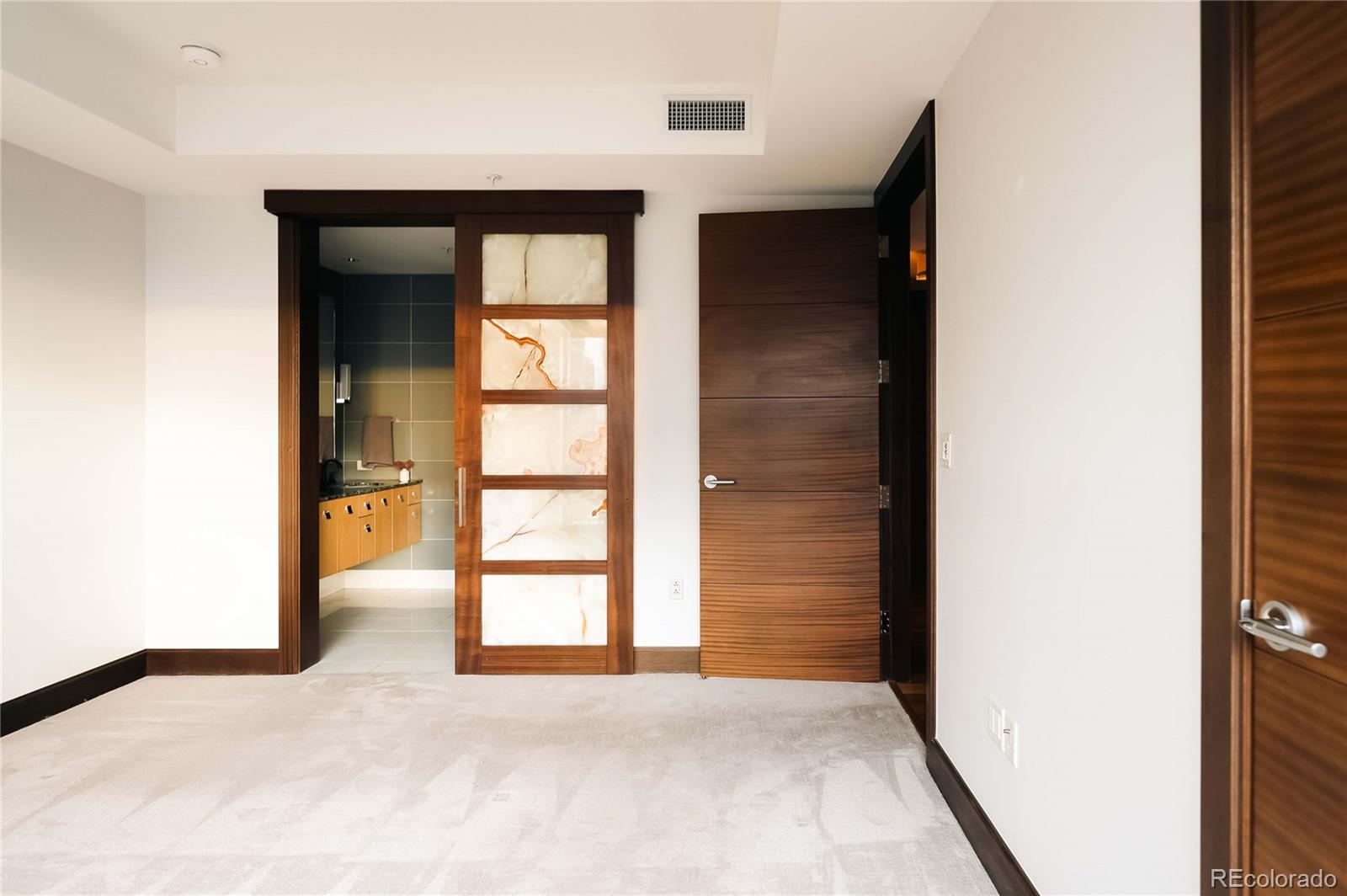 MLS Image #15 for 1133  14th street,denver, Colorado