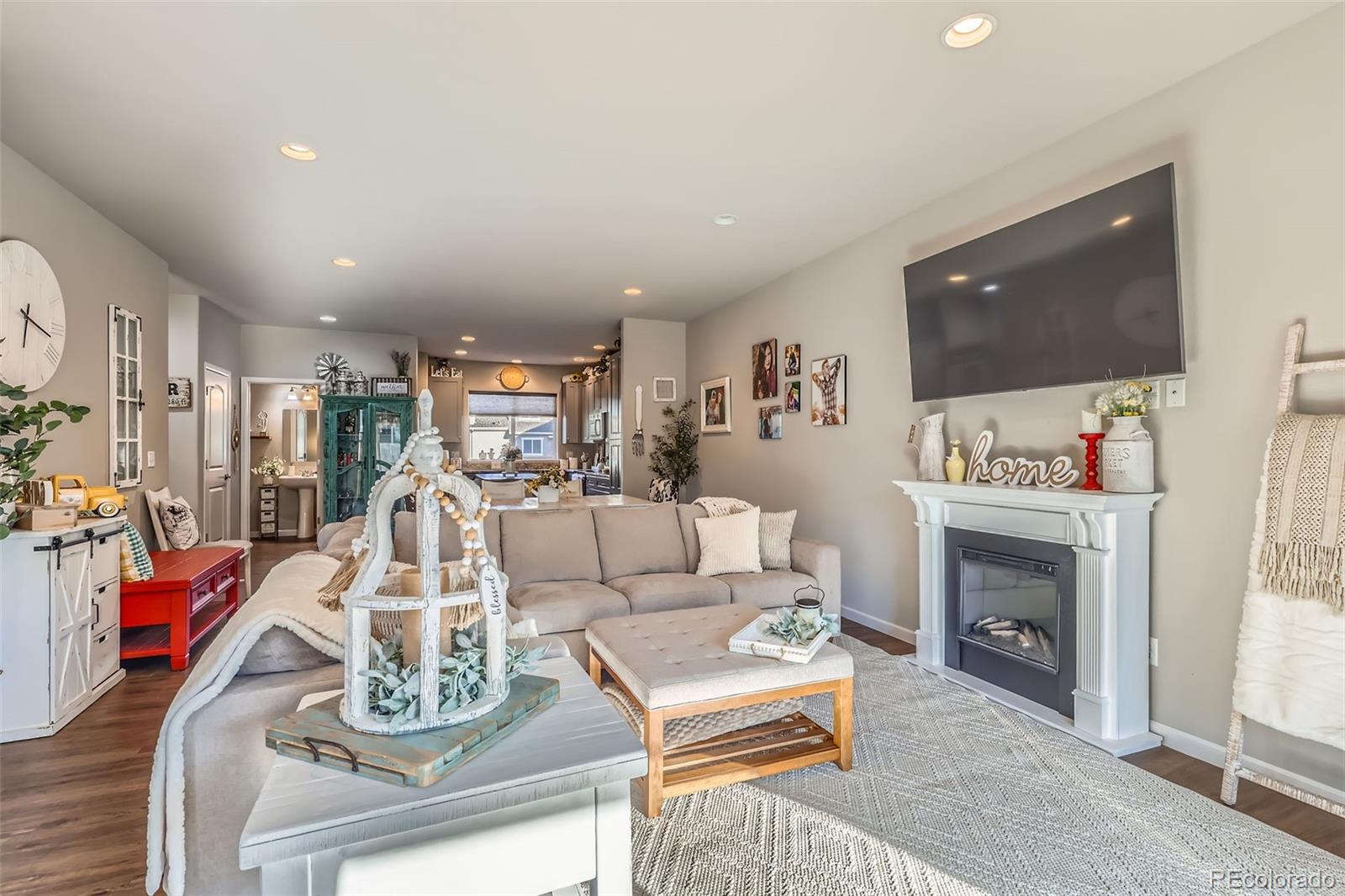 MLS Image #6 for 11250  florence street 22b,commerce city, Colorado