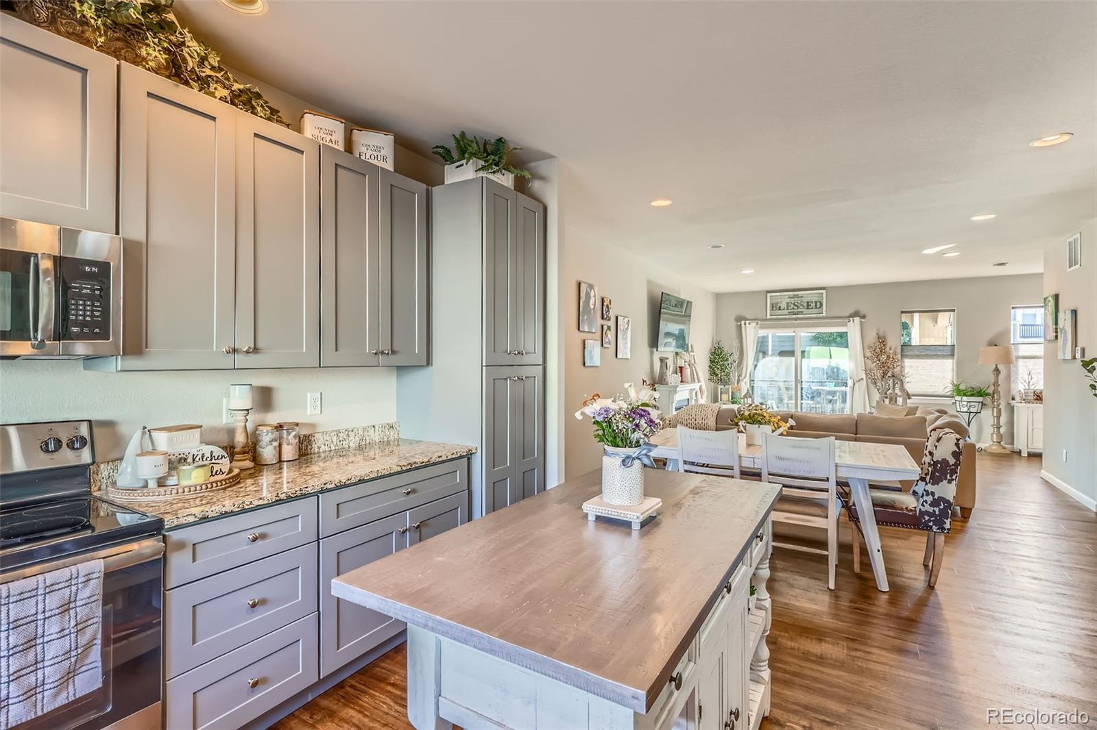 MLS Image #8 for 11250  florence street 22b,commerce city, Colorado