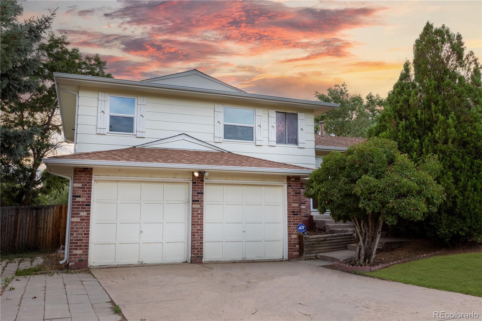 MLS Image #2 for 1775 s memphis street,aurora, Colorado