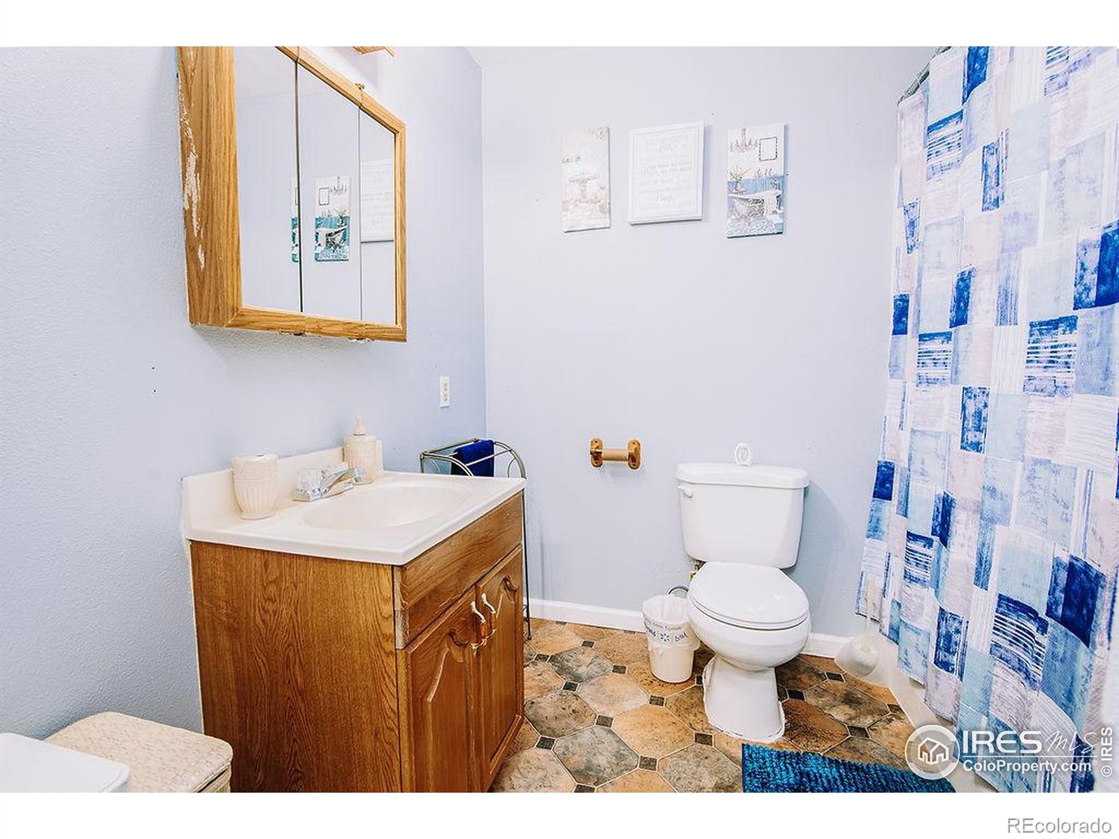 MLS Image #19 for 407 e 24th street,greeley, Colorado