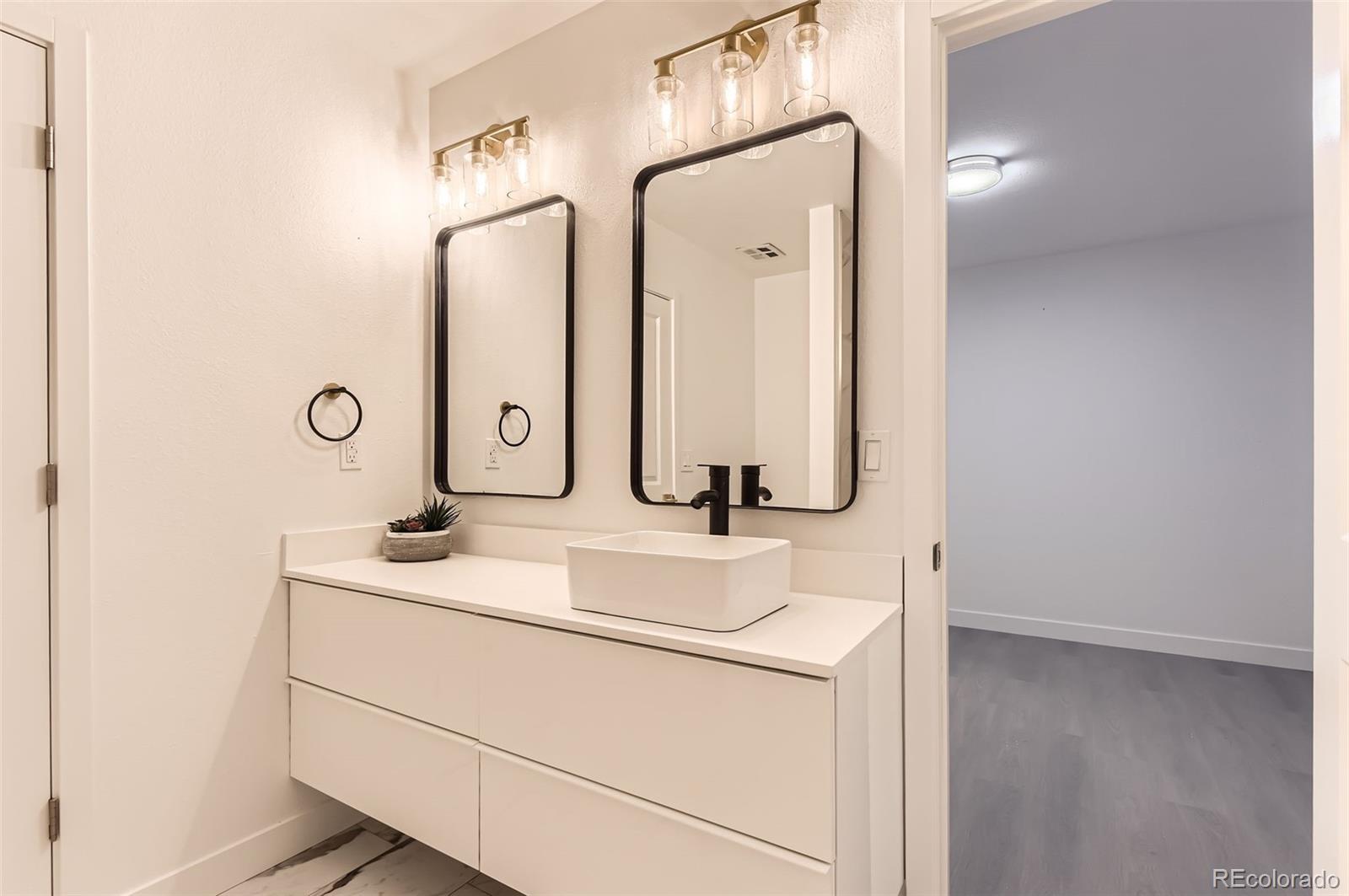 MLS Image #20 for 10295 e evans avenue,aurora, Colorado