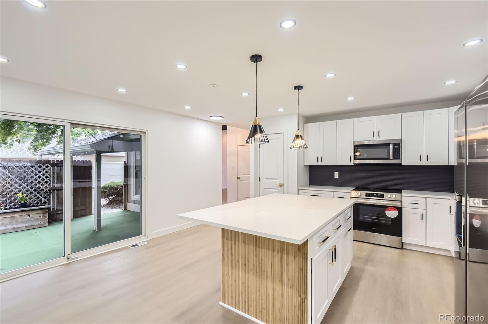 MLS Image #8 for 10295 e evans avenue,aurora, Colorado