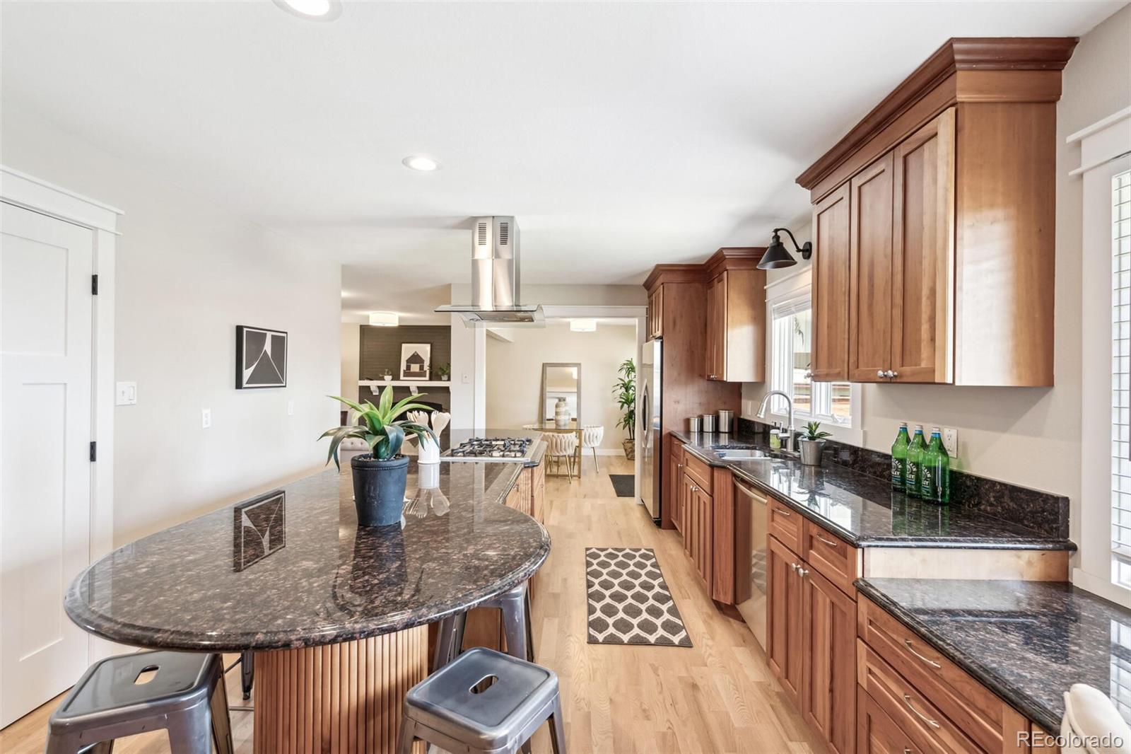 MLS Image #8 for 1354 s wright street,lakewood, Colorado