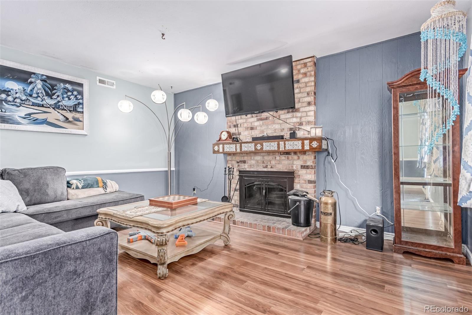 MLS Image #3 for 18206 e loyola drive,aurora, Colorado