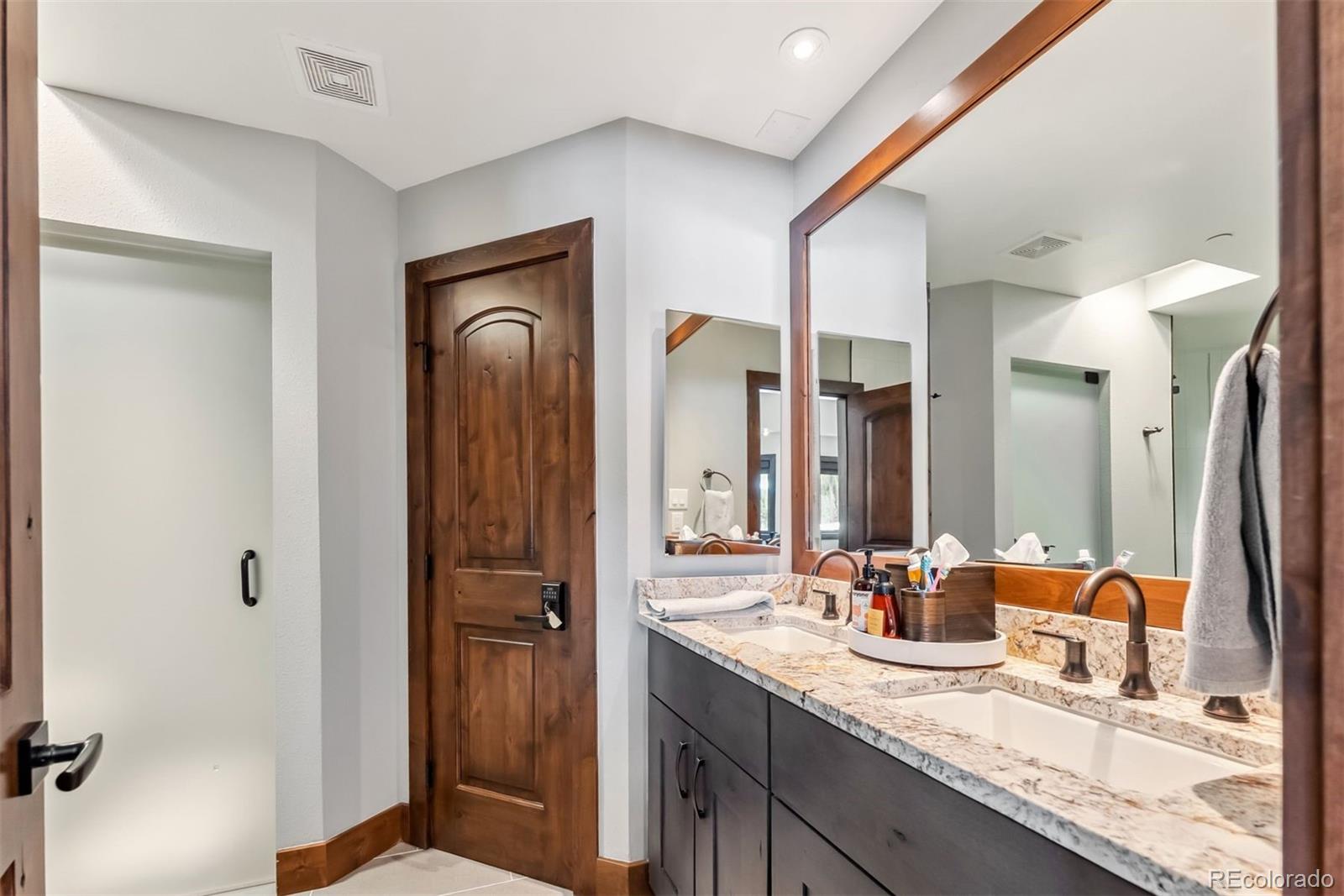 MLS Image #16 for 405  village road 405,breckenridge, Colorado
