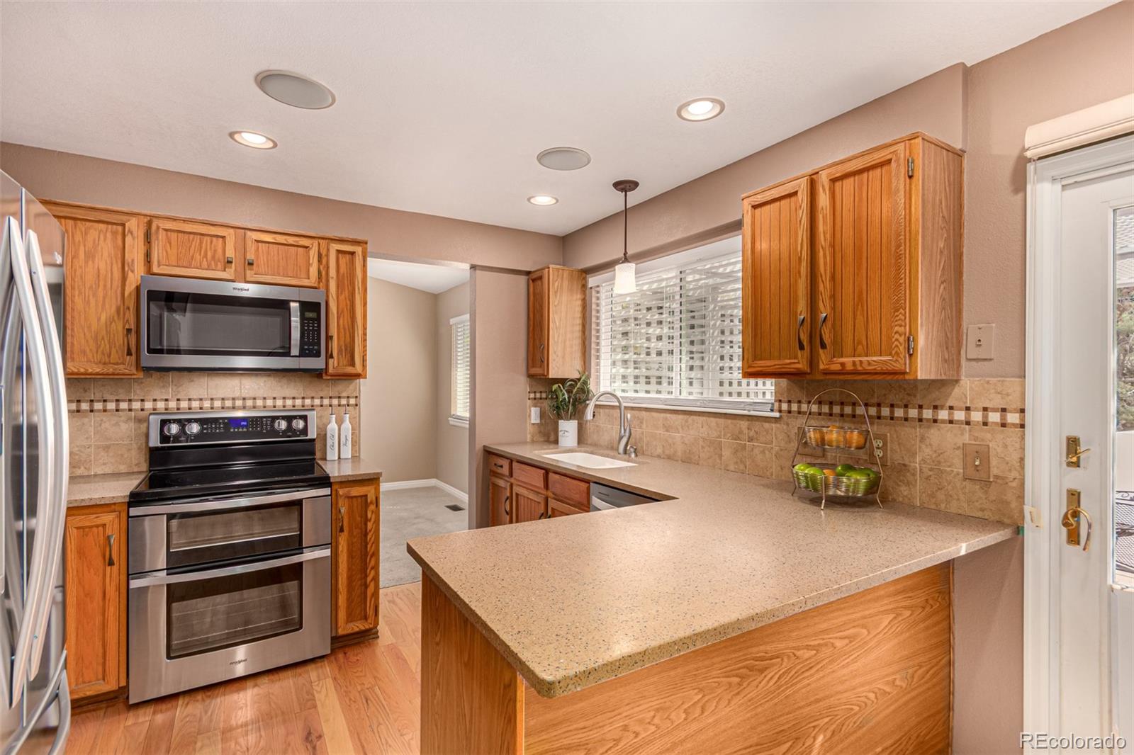 MLS Image #11 for 8588 s woody way,highlands ranch, Colorado