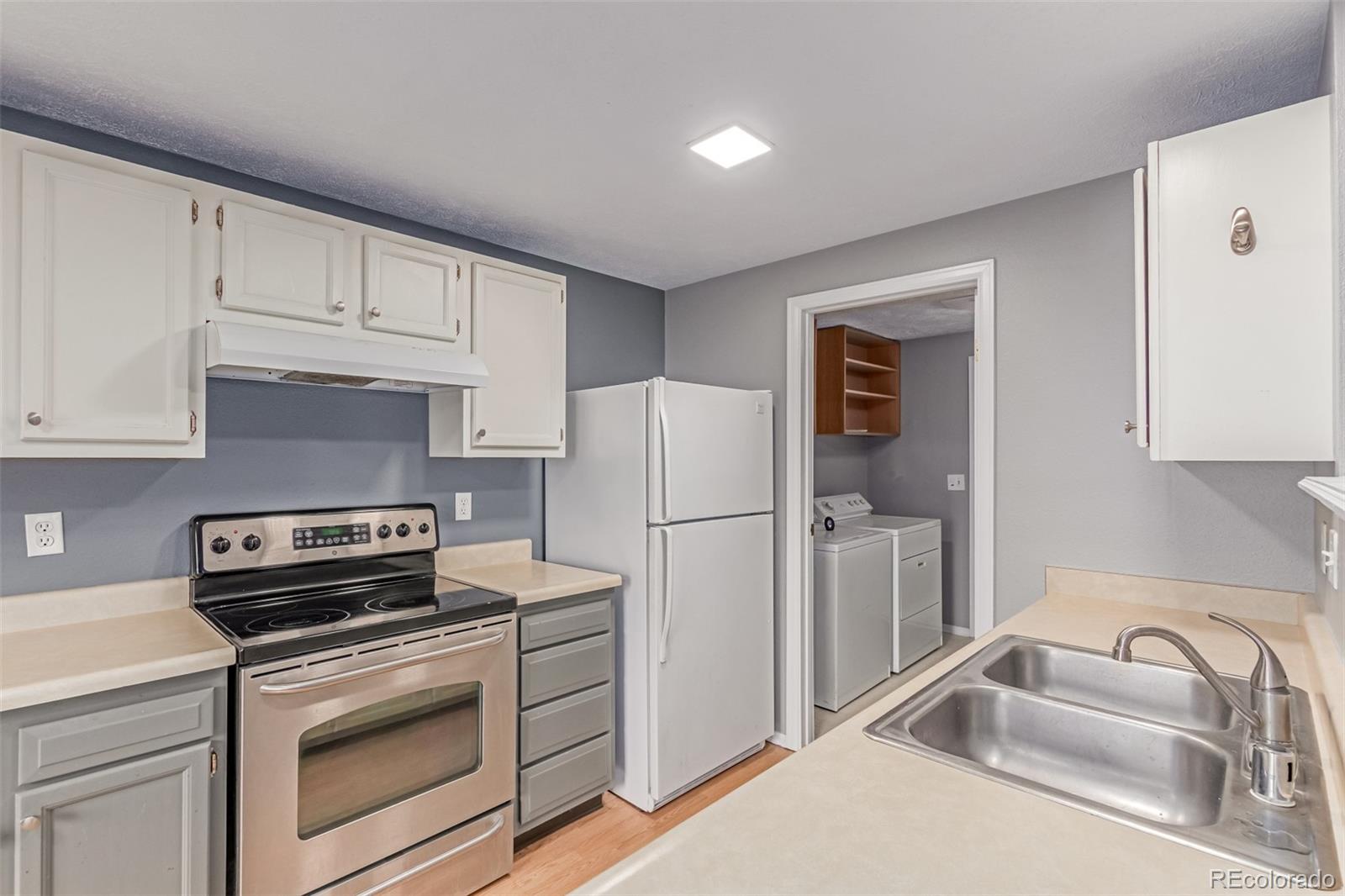 MLS Image #10 for 9328  fenton court,westminster, Colorado