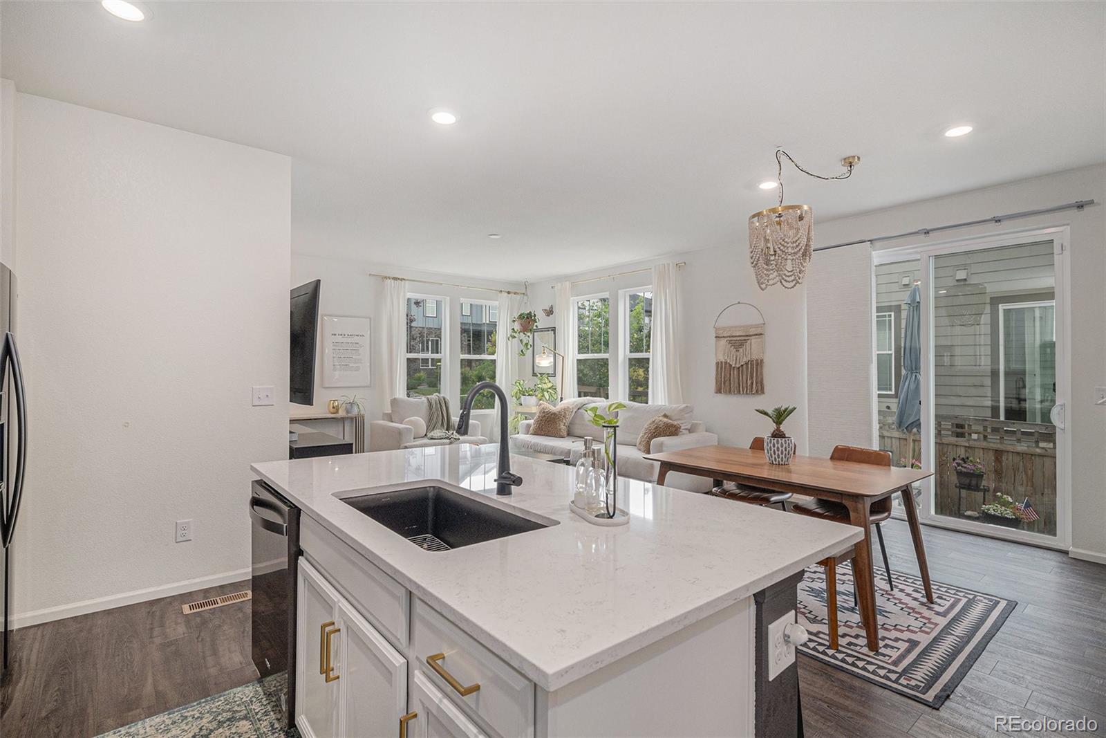 MLS Image #5 for 6027 n netherland court,aurora, Colorado