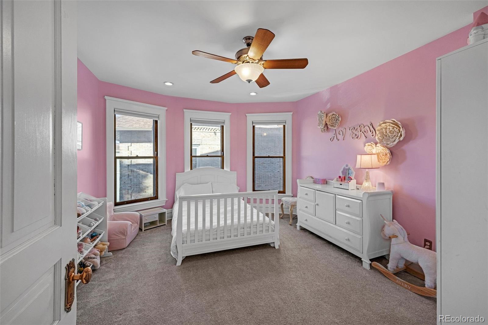 MLS Image #18 for 1351 n franklin street,denver, Colorado