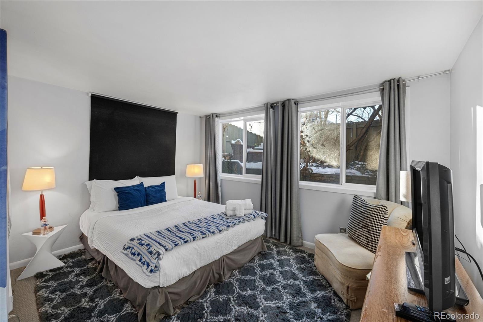 MLS Image #33 for 1351 n franklin street,denver, Colorado