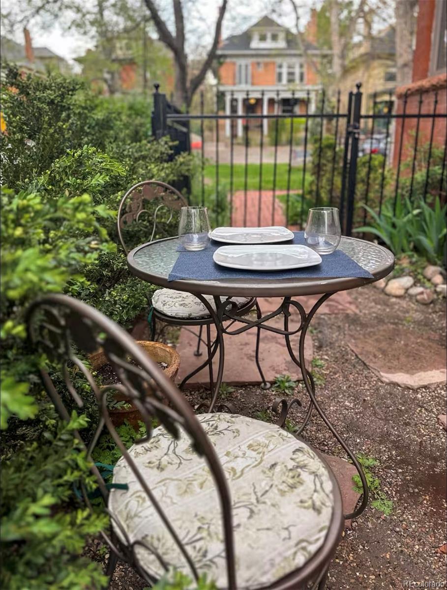 MLS Image #40 for 1351 n franklin street,denver, Colorado