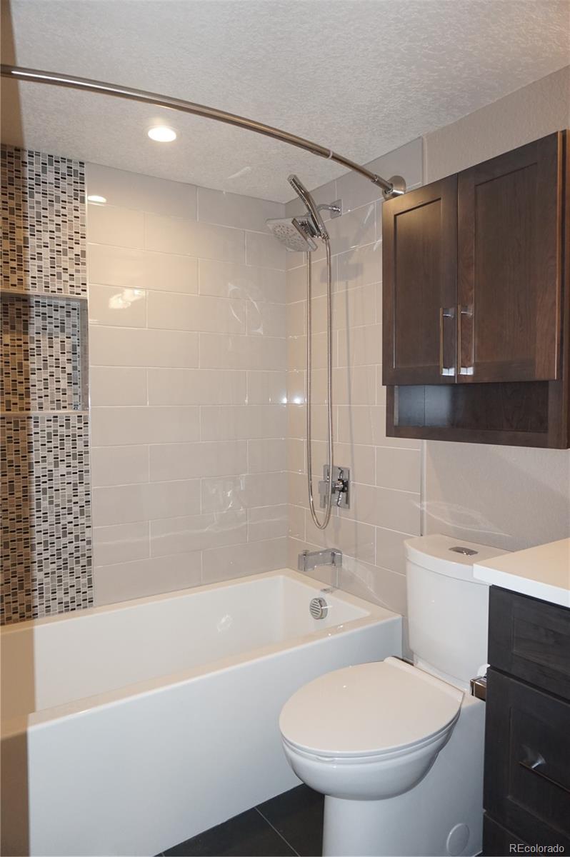 MLS Image #11 for 12033 e harvard avenue,aurora, Colorado