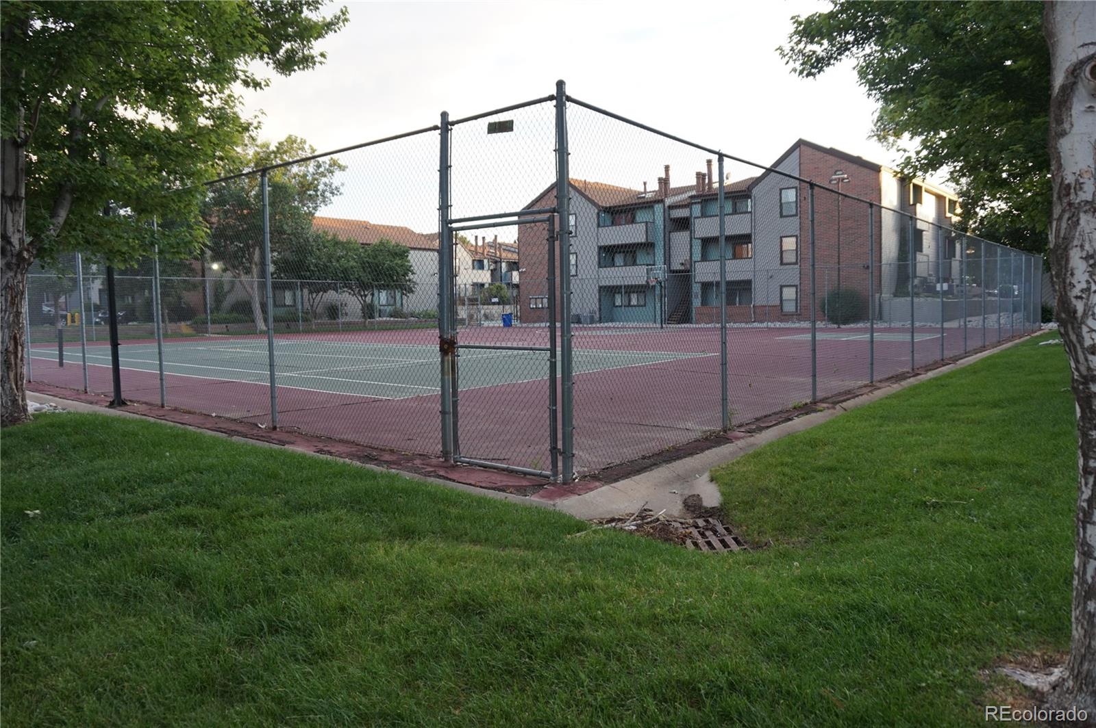 MLS Image #16 for 12033 e harvard avenue,aurora, Colorado