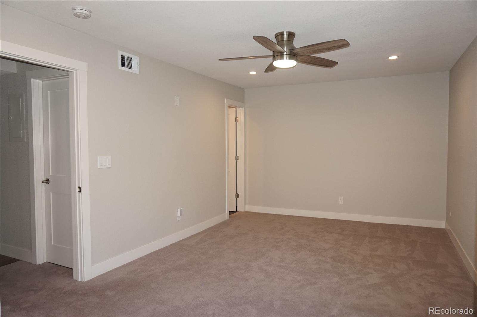 MLS Image #7 for 12033 e harvard avenue,aurora, Colorado