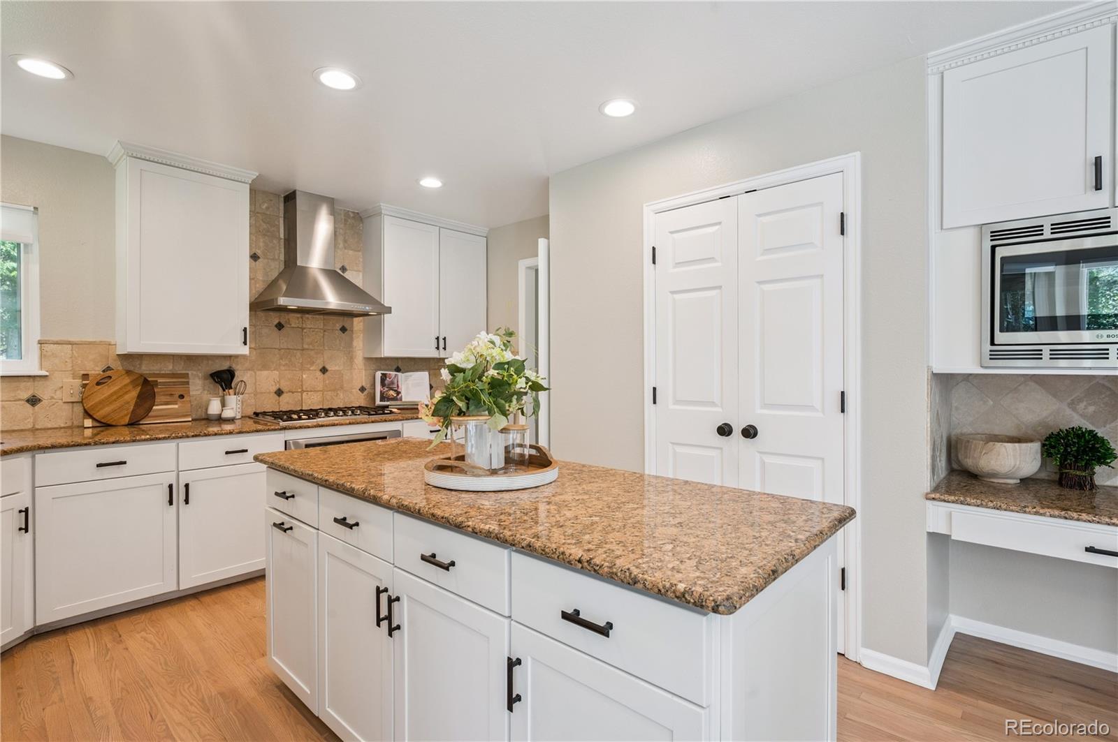 MLS Image #9 for 10096  hughes place,highlands ranch, Colorado
