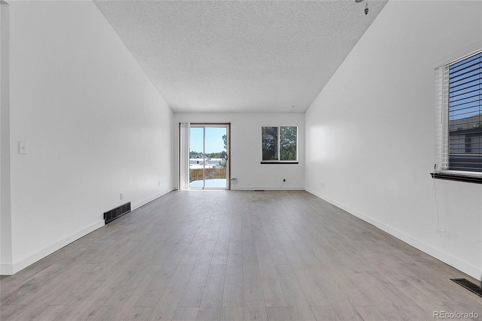 MLS Image #3 for 7610 s garland street,littleton, Colorado