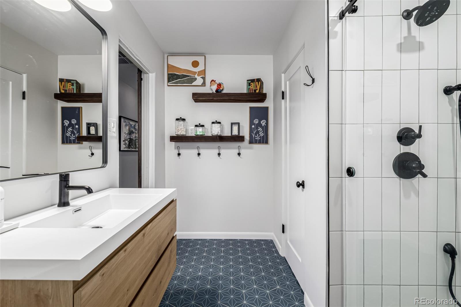 MLS Image #11 for 2845  hudson street,denver, Colorado