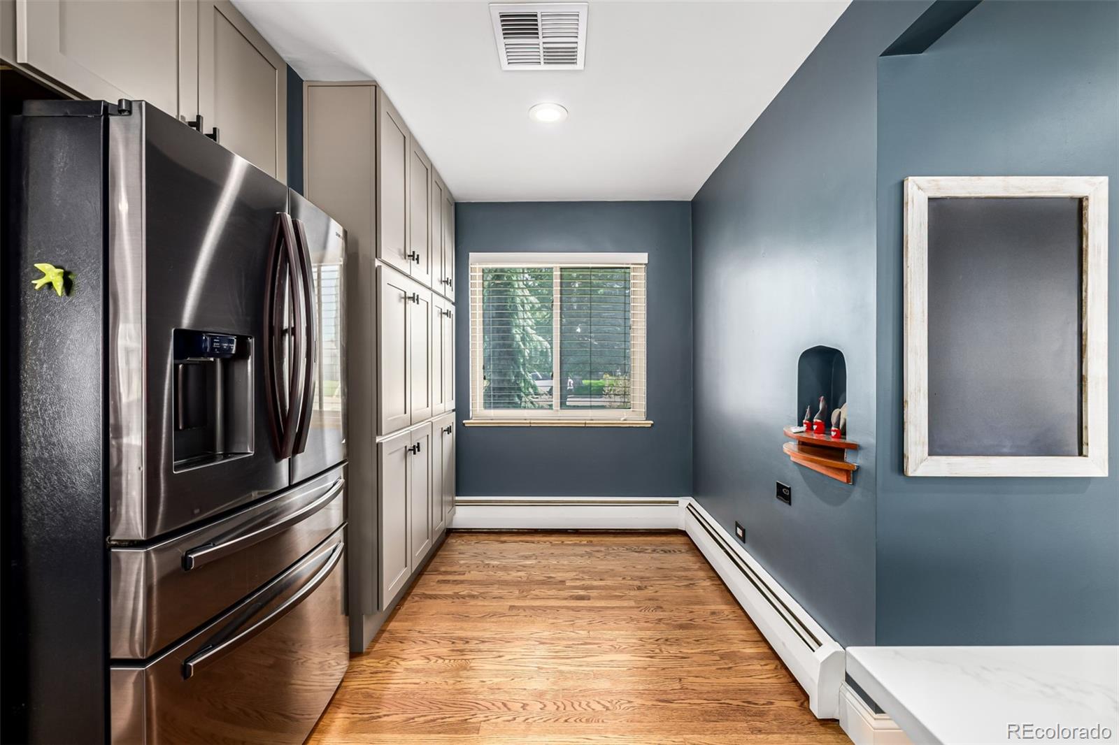 MLS Image #6 for 2845  hudson street,denver, Colorado