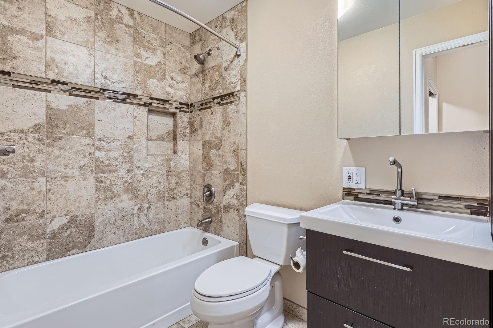 MLS Image #18 for 5191 s nepal way,centennial, Colorado